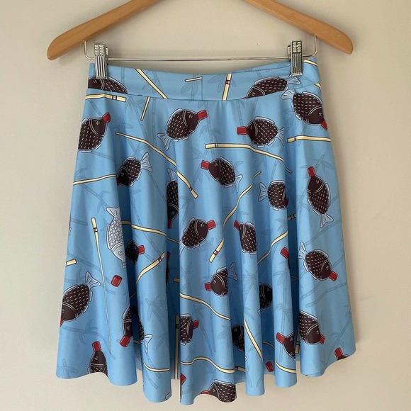 Blackmilk M Fish Fishing A-Line Skirt Stretch Mini - Picture 6 of 8